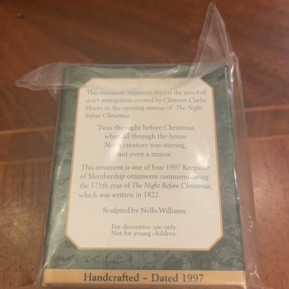 Hallmark NWT Ready for Santa keepsake ornament 97 - Picture 3 of 3